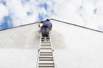 Peinture extérieure à Chapelle-Viviers — façades et ravalement